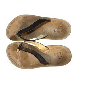 Olukai Womens Leather Flip Flops Size 7M Rubber Sole Everyday Wear OLUKAI-TAN-6